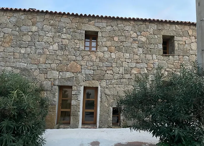 Proche Extreme Sud Corse Monacia-d'Aullène